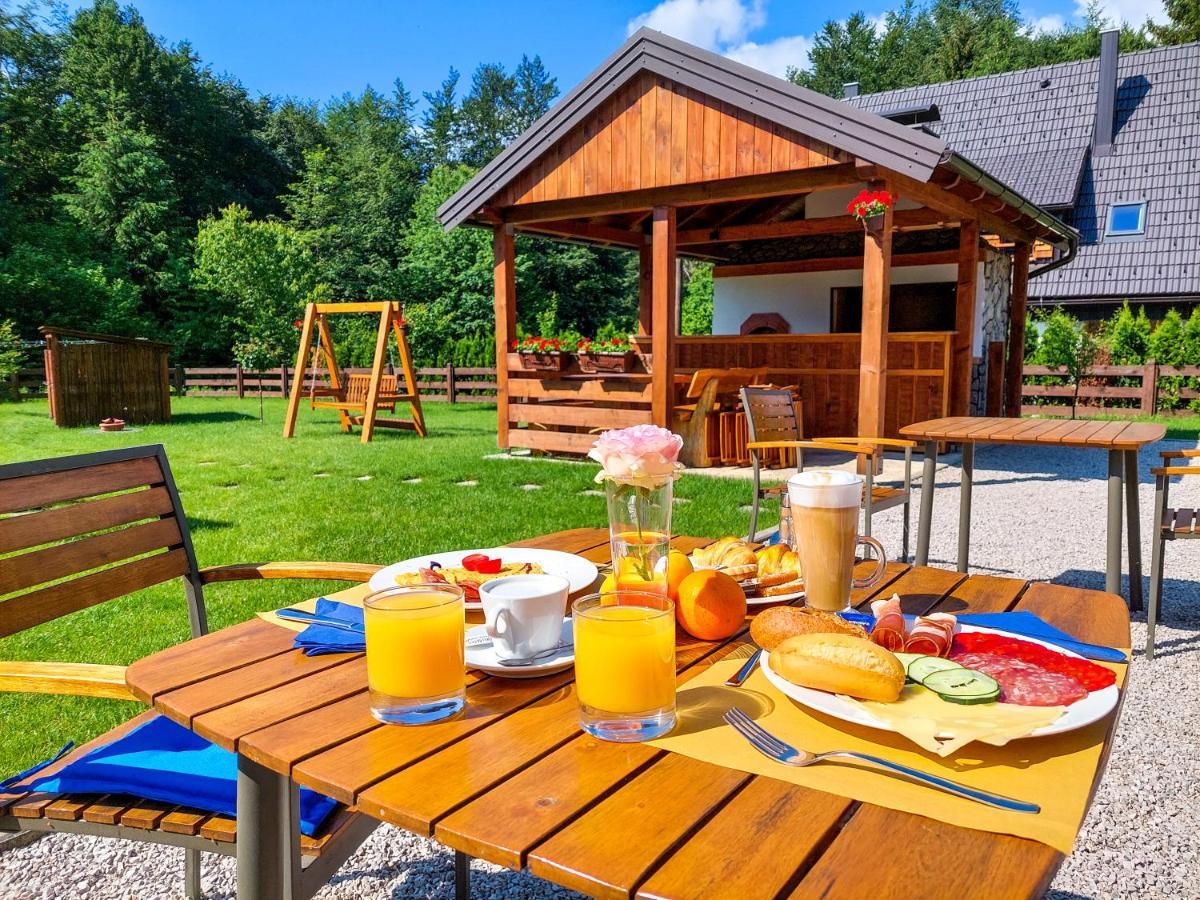 פליטויקה סלו Plitvice Lower Lakes Rooms מראה חיצוני תמונה