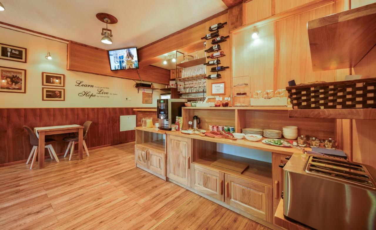 פליטויקה סלו Plitvice Lower Lakes Rooms מראה חיצוני תמונה